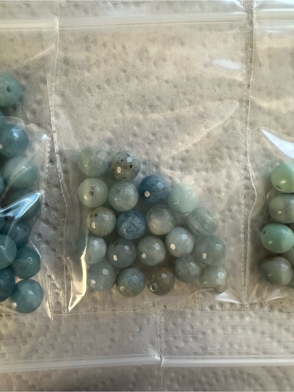 Assorted Beads Gemstone Blues Purples DIY Jewelry Bracelets NWOT - Picture 3 of 9